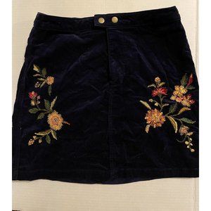 Mossimo Supply Co. Women Sz 4 Floral Embroidery Navy Blue Corduroy Denim Skirt